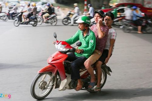 Mở đợt cao điểm xử lý 'xe ôm' công nghệ vi phạm an toàn giao thông