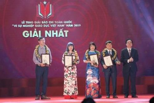 Lễ trao giải báo chí toàn quốc 'Vì sự nghiệp Giáo dục Việt Nam' năm 2019