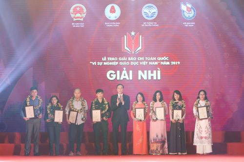 Trao Giải báo chí toàn quốc 'Vì sự nghiệp Giáo dục Việt Nam' năm 2019