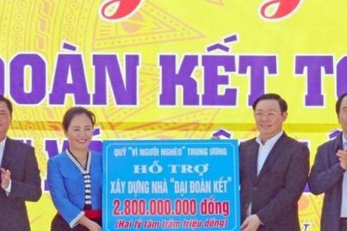 Phó Thủ tướng Vương Đình Huệ dự Ngày hội Đại đoàn kết toàn dân tộc tại Nghi Lộc, Nghệ An
