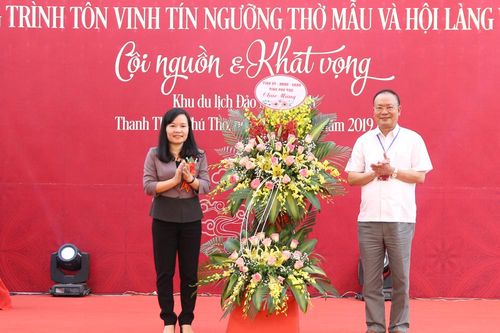 Khai mạc Chương trình tôn vinh tín ngưỡng thờ Mẫu và Hội làng Việt cổ