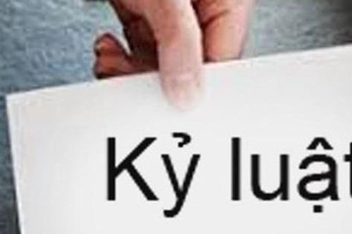 Vợ đi tù, chồng là cán bộ xã bị kỷ luật đảng