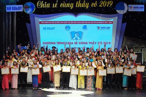 Ấn tượng 'Lớp học giữa mây trời' trong Chia sẻ cùng thầy cô