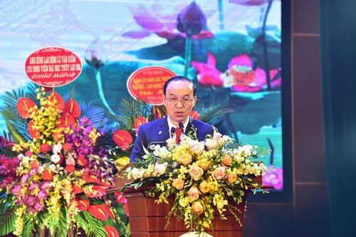 Trường ĐH Thủy lợi đón Huân chương Lao động hạng Nhất