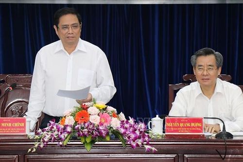 Không để người yếu kém về năng lực và đạo đức 'lọt' vào cấp ủy