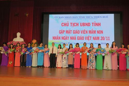 Giáo dục Tin tức giáo dục Xây dựng chế độ chính sách, đãi ngộ phù hợp cho giáo viên mầm non