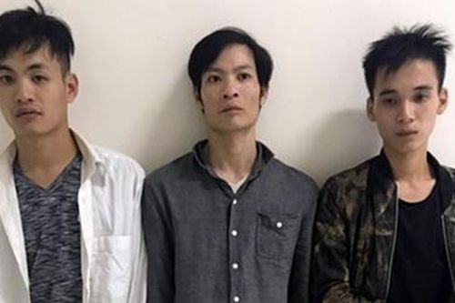Bị ' khoắng' sạch tài sản vì thói quen đêm ngủ không khóa cửa
