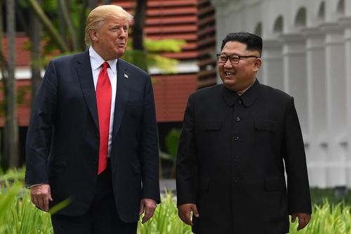 Tổng thống Donald Trump kêu gọi ông Kim Jong-un 'hoàn thành thỏa thuận'