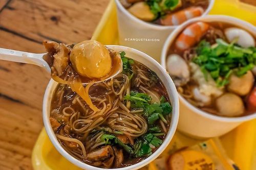Thưởng thức ẩm thực đa dạng tại TP.HCM