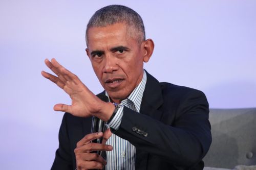 Ứng viên Dân chủ phản pháo cựu tổng thống Obama