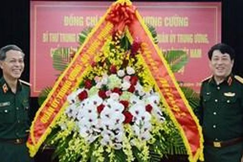 Đại tướng Lương Cường thăm và làm việc với Học viện Kỹ thuật quân sự