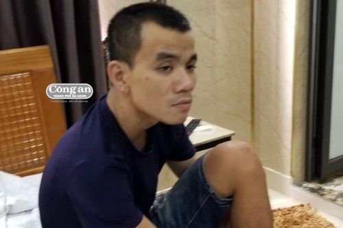 Mang ma túy vào khách sạn