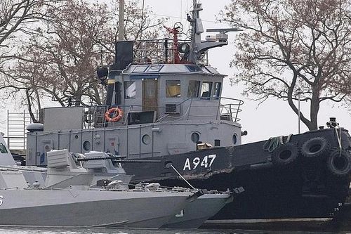 Nga thả 3 tàu Ukraine trước thềm Hội nghị thượng đỉnh Normandy