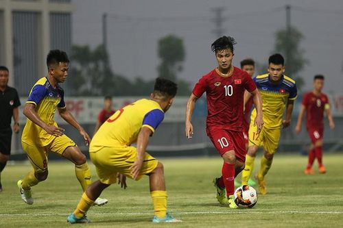 HLV Park Hang Seo loại Martin Lò trước SEA Games