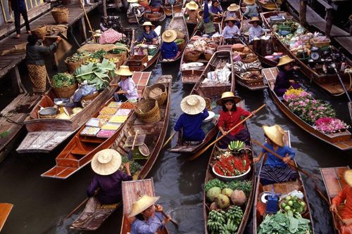 Thái Lan tự giảm dự báo tăng trưởng vì đồng Baht mạnh