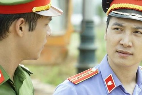 Diễn viên Mạnh Trường lúc đầu nghĩ kiểm sát viên giống... công an