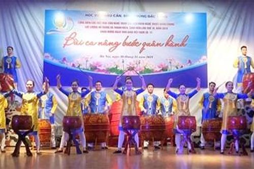 Công diễn các tiết mục tham gia Liên hoan nghệ thuật quần chúng năm 2019