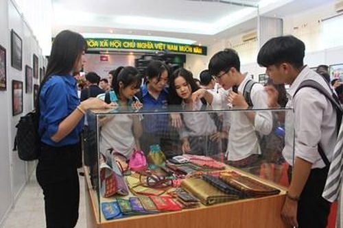 Triển lãm nghệ thuật Campuchia - Vương quốc văn hóa