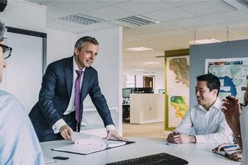 Đi tìm lời giải bài toán chiến lược cho doanh nghiệp vừa và nhỏ