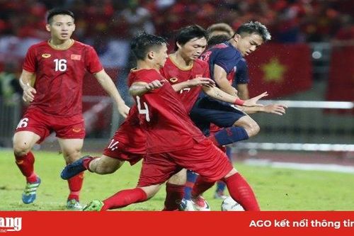 Việt Nam hòa Thái Lan, giữ vững ngôi đầu bảng G