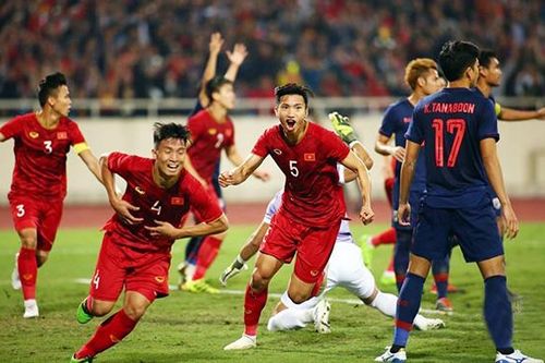 Chia điểm Thái Lan, Việt Nam vẫn giữ ngôi đầu