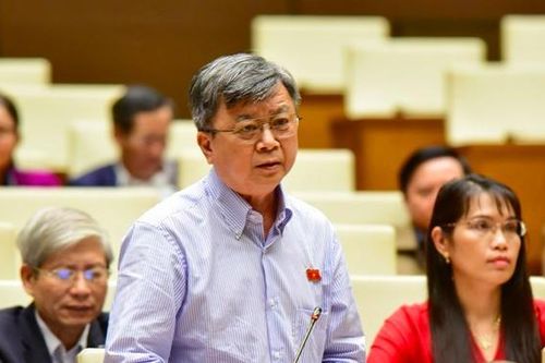 Vì sao kinh doanh dịch vụ xoa bóp phải kèm điều kiện, thám tử tư thì không?