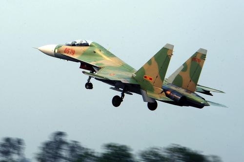 Tiếng nổ trên bầu trời Bình Phước là của Su-30 đang tập luyện