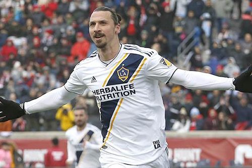Ibra vẫn chưa thôi quyến rũ Serie A