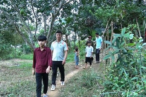 Gian nan thầy đi tìm học trò