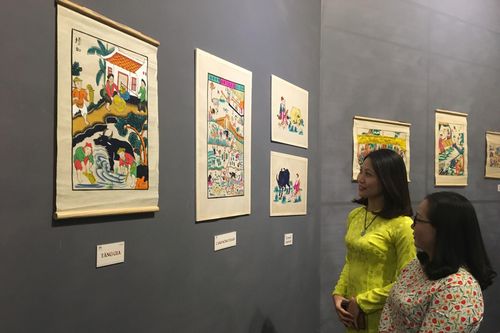 Trải nghiệm nghệ thuật đa phương tiện trong tranh dân gian Hàng Trống