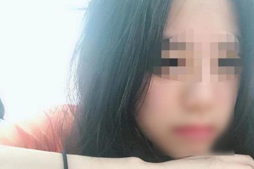 Bị bạn trai dọa tung ảnh 'nóng', nữ sinh uống 200 viên thuốc chống nôn, tử vong