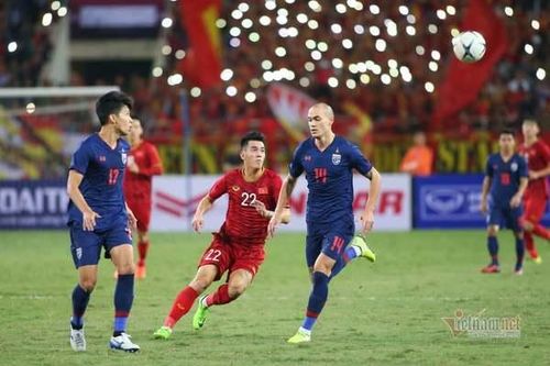 Việt Nam hòa nghẹt thở Thái Lan: Rất hay và quả cảm!