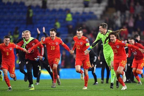 Ramsey chói sáng, Giggs đoạt vé dự EURO 2020 cùng xứ Wales