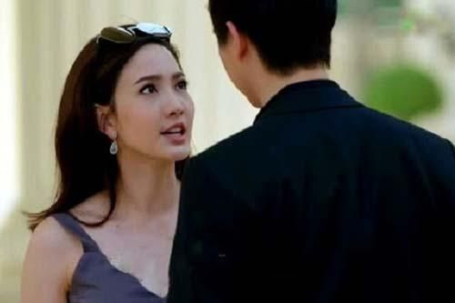 Bán lắc vàng của vợ để tổ chức sinh nhật cho người tình nhưng khi về nhà, chồng choáng váng thấy chiếc lắc nằm trên mặt bàn và tái mặt với hành động sau cuối của vợ