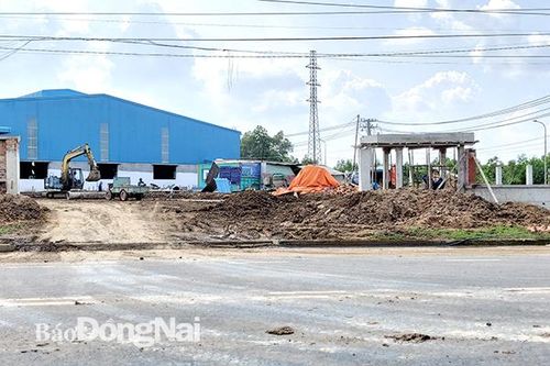 Doanh nghiệp 'cấp tập' đầu tư, xây nhà xưởng sản xuất