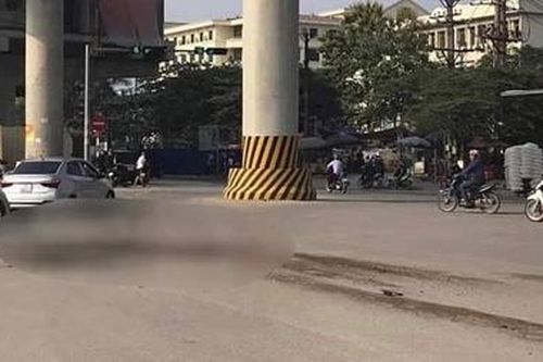 Ông tử vong, cháu nhập viện sau tai nạn với xe tải 'hổ vồ'