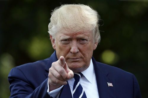 Tổng thống Trump lại dọa tăng thuế hàng Trung Quốc nếu không có thỏa thuận