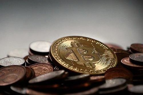 Màu đỏ ngập tràn, tương lai ảm đạm chờ Bitcoin?