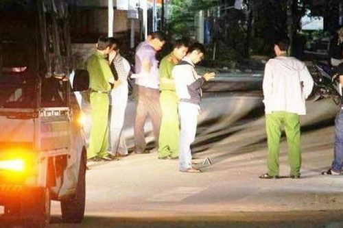 Đâm bạn gái rồi tự sát vì níu kéo tình cảm bất thành