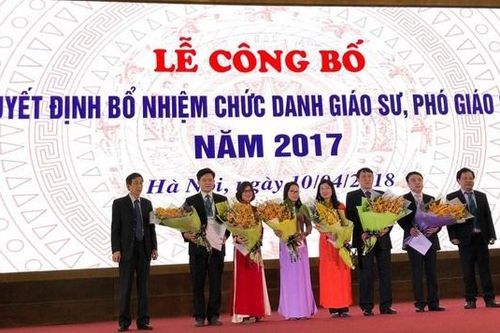 Minh bạch tiêu chí để nâng cao chất lượng