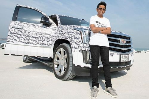 Rich kid 10X Dubai sở hữu cả vườn thú mini
