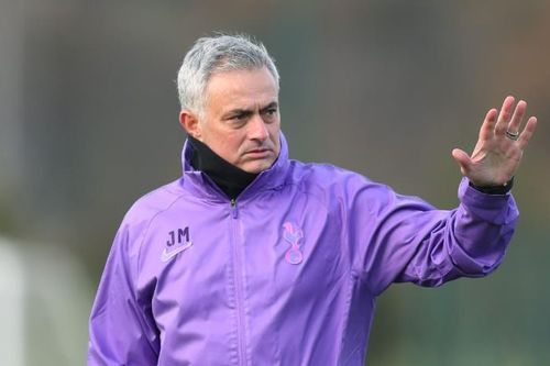 HLV Mourinho tiết lộ nỗi lo đầu tiên ở Tottenham
