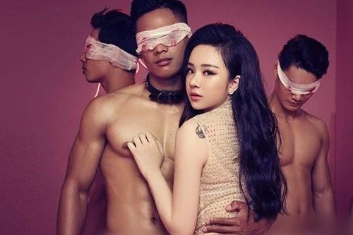 MV dung tục, phản cảm của hot girl ngủ gật bị gỡ bỏ