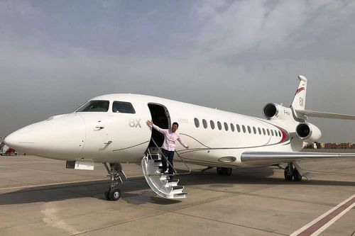 Hai doanh nhân Việt mua máy bay riêng Falcon giá hàng chục triệu USD