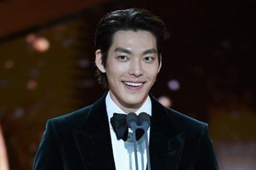 Kim Woo Bin lần đầu xuất hiện sau 2 năm điều trị ung thư