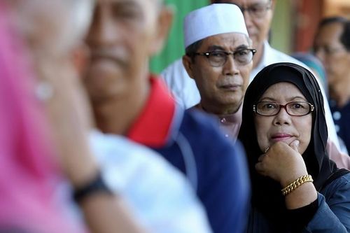Giấc mơ cải cách của Thủ tướng Malaysia đang xa dần