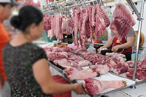 Giá thịt lợn vẫn tăng bất chấp kiểm soát
