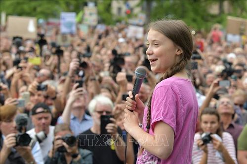 Nữ sinh Greta Thunberg đoạt giải thưởng hòa bình quốc tế dành cho trẻ em