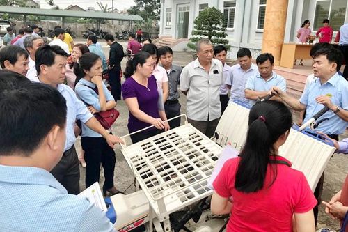Nông dân hưởng lợi từ hỗ trợ mua máy nông nghiệp