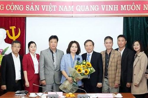 Đảm bảo dinh dưỡng và an toàn thực phẩm trong bữa ăn học đường